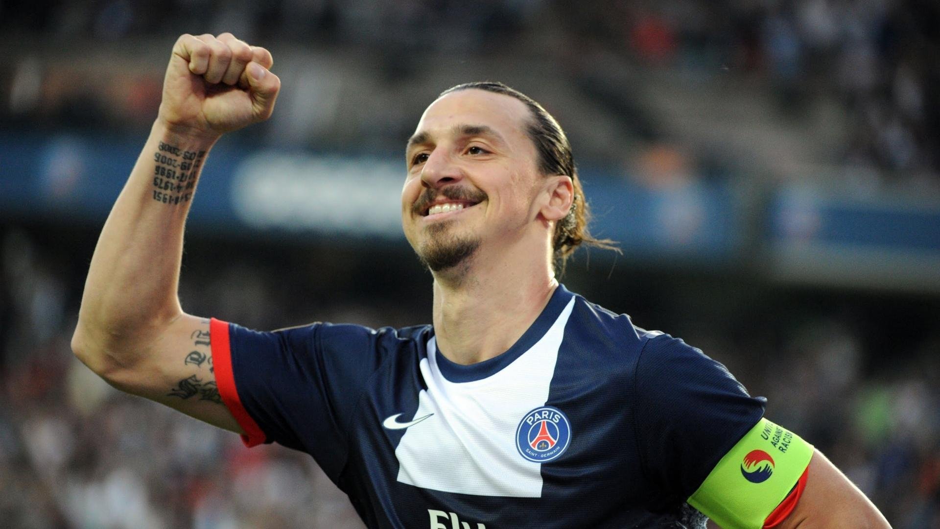 哥伦比亚骑手胡利安娜·古铁雷斯在2024年巴黎奥运会盛装舞步比赛中以“Flanissimo”马匹获得第25名，展现出色表现。