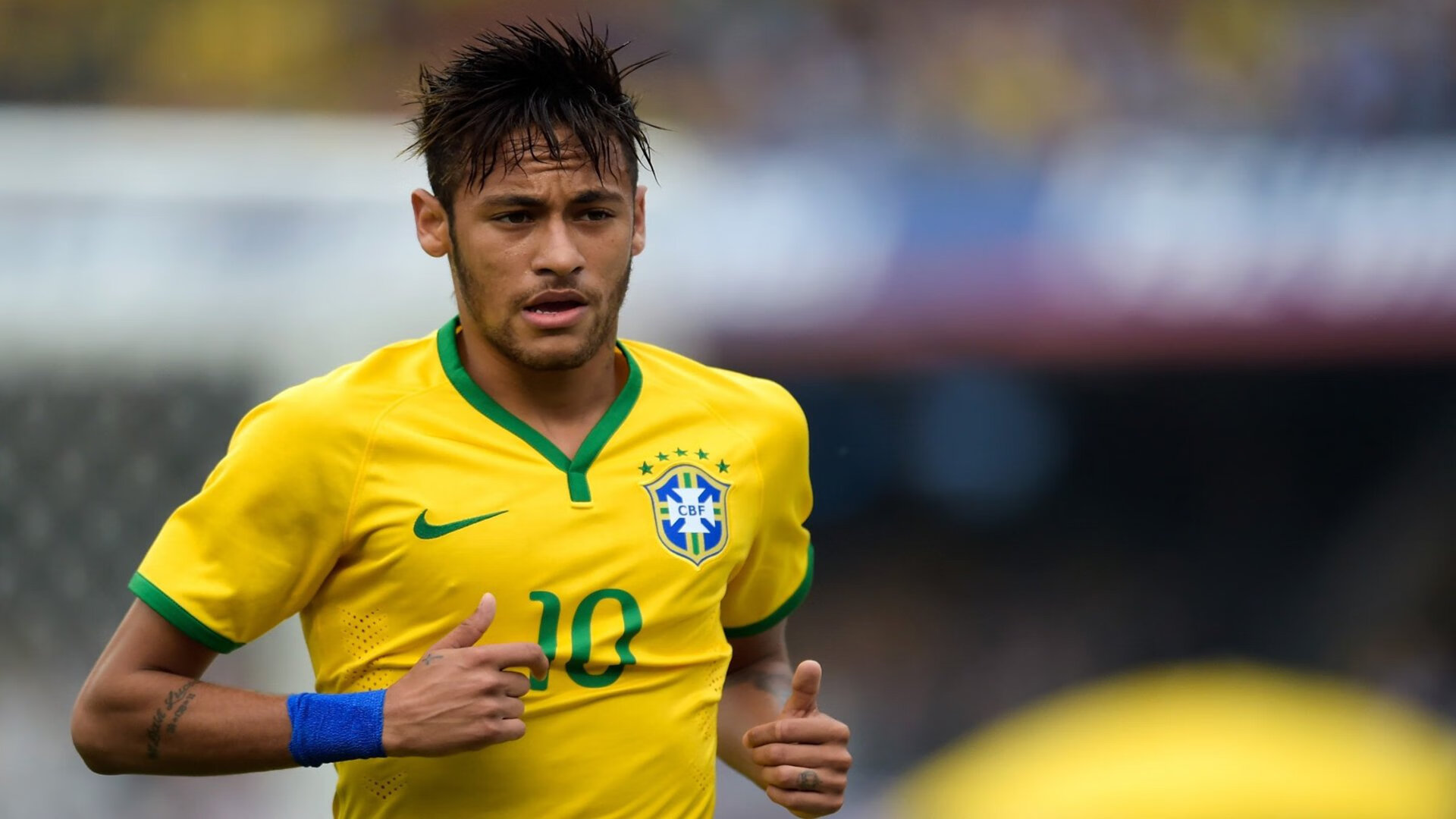 西甲激战正酣，比分2-2，精彩进球由各自核心球员完成，关键数据：控球率60%、射门次数13次